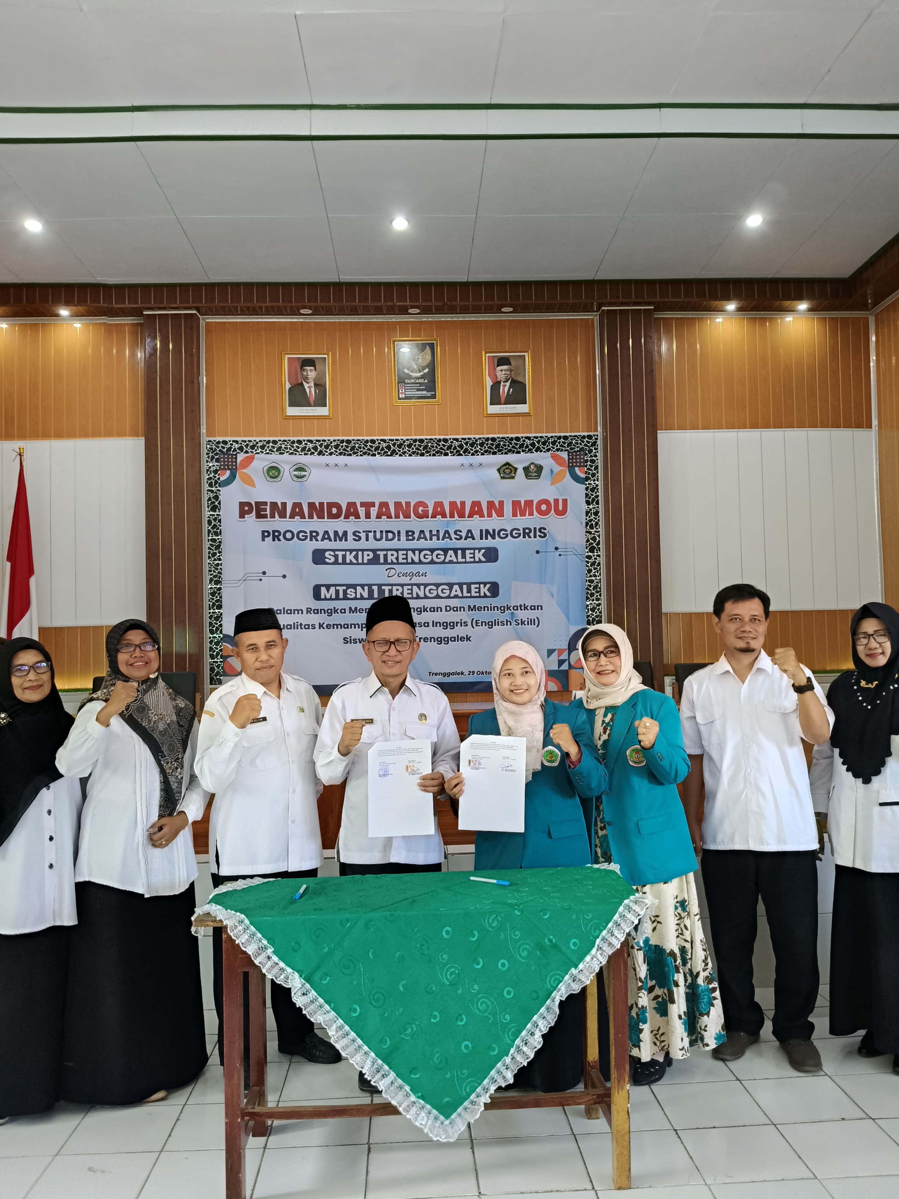 STKIP PGRI Trenggalek Jalin Kerja Sama dengan MTsN 1 Trenggalek Meningkatkan Kualitas Pendidikan